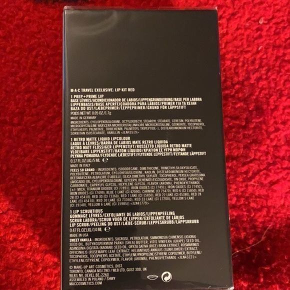 MAC Travel Exclusive Lip Kit- Feels so Grand - Picture 6 of 6